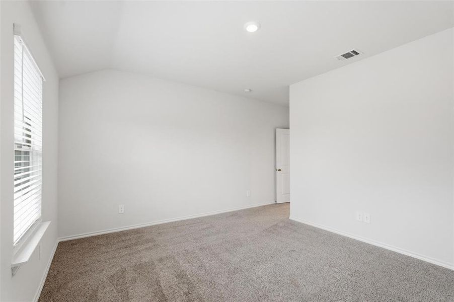 Spacious, unfurnished interior of a new home in , Princeton (Image 32).