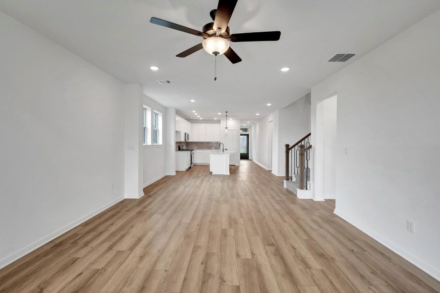 Spacious, unfurnished interior of a new home in Escondido - Terrace Collection, Magnolia (Image 25).