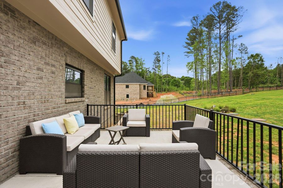 Exterior details and patio area of a home in , Charlotte (Image 4).
