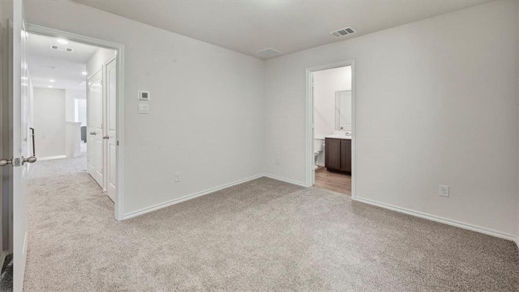 Spacious, unfurnished interior of a new home in Arbor Trails South, Princeton (Image 21). Spacious, unfurnished interior of a new home in Arbor Trails South, Princeton (Image 21).