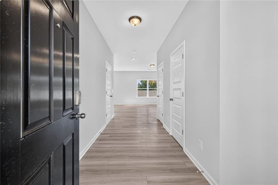 Spacious, unfurnished interior of a new home in North Haven, Rome (Image 16).