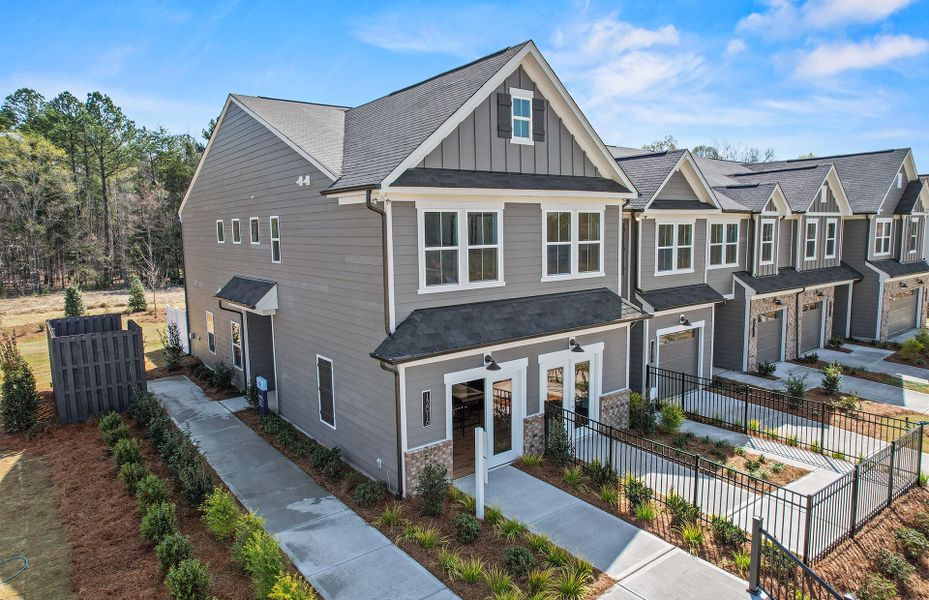 Representative exterior photo of a completed home built from the Carson by Pulte Homes in Mallard Park, Charlotte, NC (Image 28).