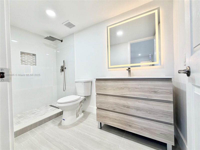 Furnished interior view inside a new home in , Lauderdale Lakes (Image 12).