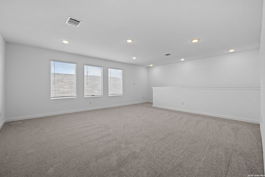 Spacious, unfurnished interior of a new home in Voss Farms, New Braunfels (Image 28). Spacious, unfurnished interior of a new home in Voss Farms, New Braunfels (Image 28).