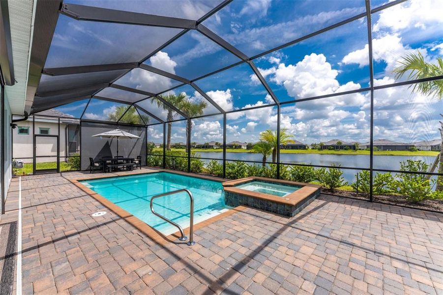 Exterior details and patio area of a home in , Punta Gorda (Image 33). Exterior details and patio area of a home in , Punta Gorda (Image 33).