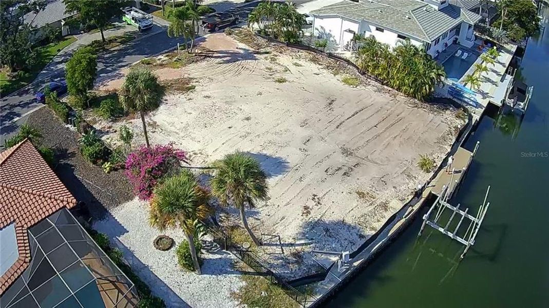 Site preparation for new homesites in , Sarasota (Image 12).