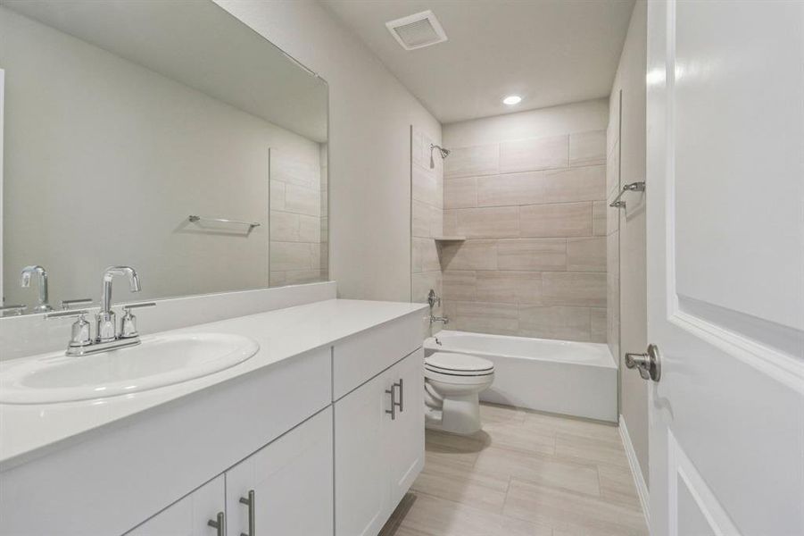 Photo is not of the actual home, but is an inspirational photo of builder’s model home and may depict options, furnishings, and/or decorator features that are not included. Photo is not of the actual home, but is an inspirational photo of builder’s model home and may depict options, furnishings, and/or decorator features that are not included.