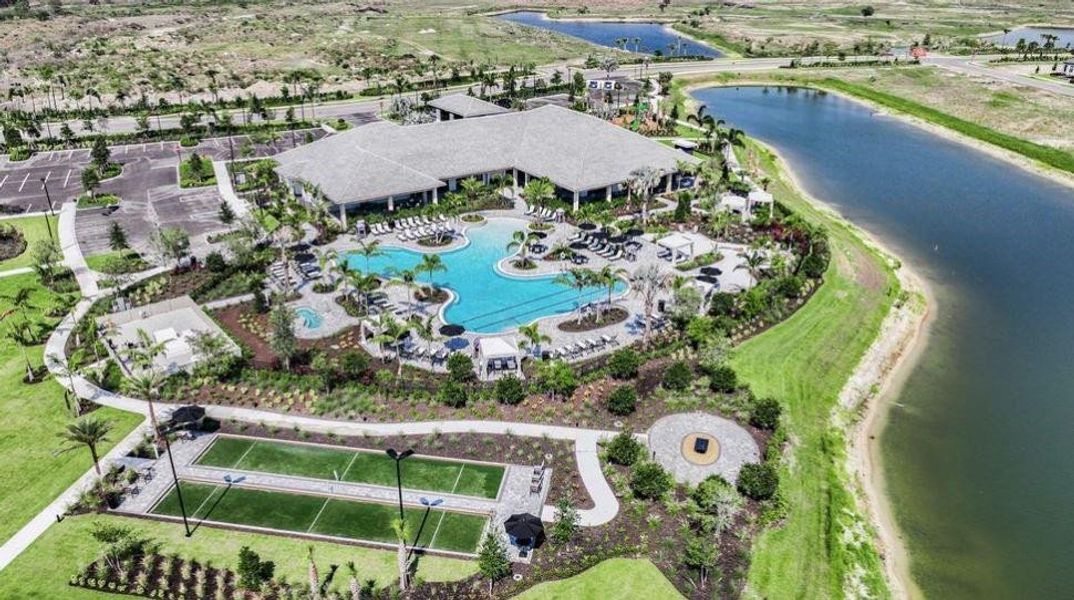 Esplanade at Tradition