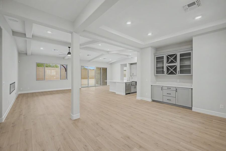 Spacious, unfurnished interior of a new home in Bellero Estates, Queen Creek (Image 14). Spacious, unfurnished interior of a new home in Bellero Estates, Queen Creek (Image 14).