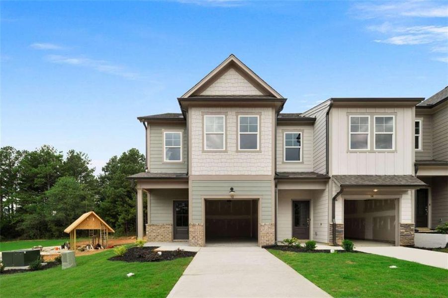 Front exterior of a new home in , Cedartown, GA, highlighting curb appeal (Image 30).