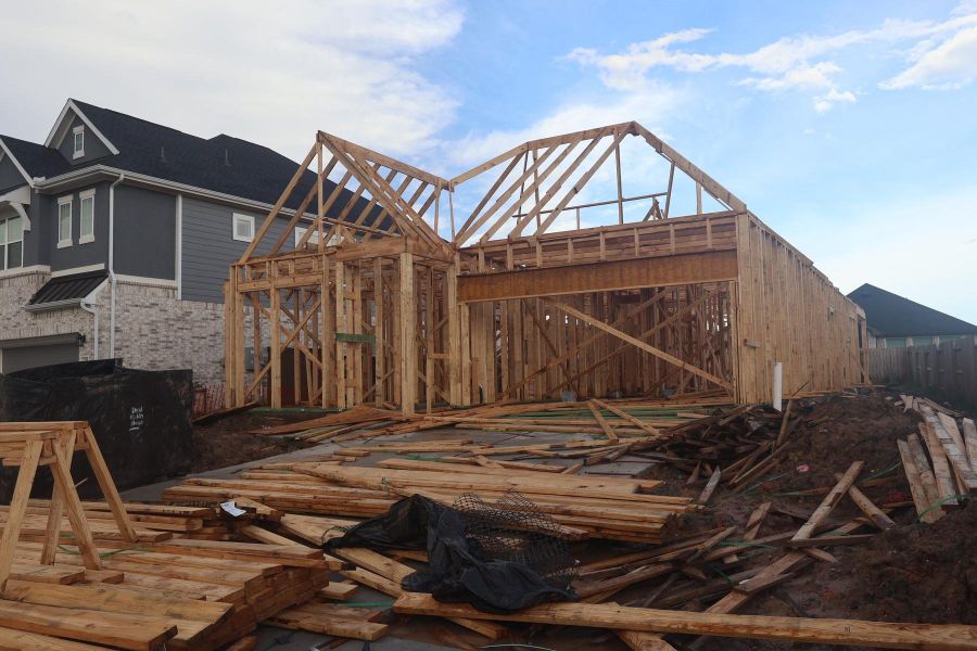 Let us show you how our advanced framing techniques have stood the test of time and allow more insulation for a quieter and more energy-efficient home. Let us show you how our advanced framing techniques have stood the test of time and allow more insulation for a quieter and more energy-efficient home.