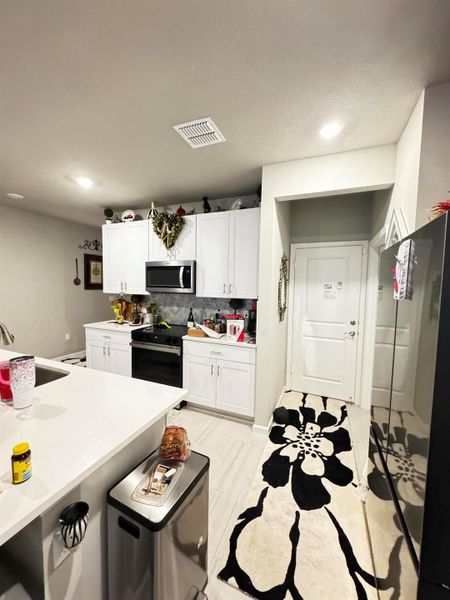 Furnished interior view inside a new home in , Stuart (Image 8).