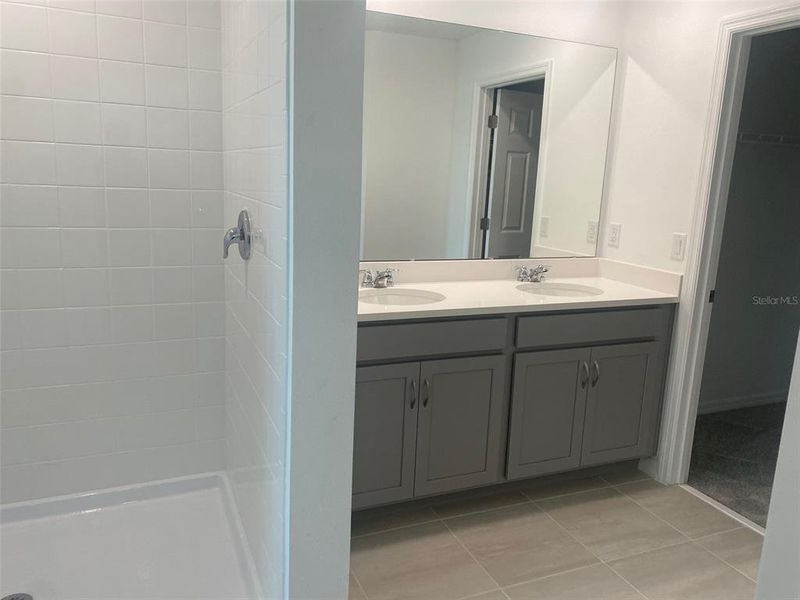 Furnished interior view inside a new home in Hodges Reserve, Howey-in-the-Hills (Image 4).