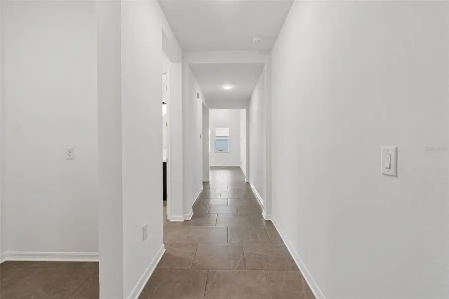 Spacious, unfurnished interior of a new home in Isles at Bayview, Parrish (Image 56). Spacious, unfurnished interior of a new home in Isles at Bayview, Parrish (Image 56).