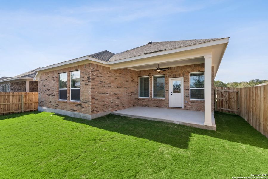 Exterior details and patio area of a home in Davis Ranch 50', San Antonio (Image 3).