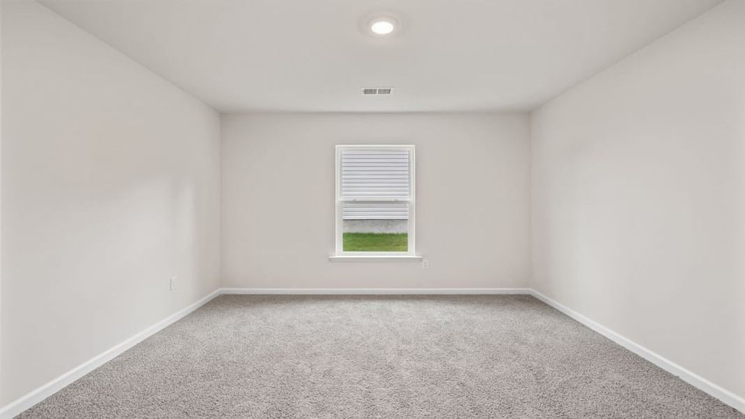 Spacious, unfurnished interior of a new home in Harrier Point, Woodruff (Image 17).