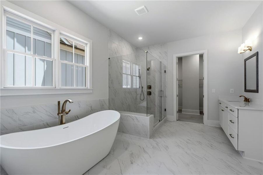 Furnished interior view inside a new home in , Alpharetta (Image 7).