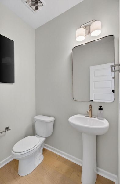 Furnished interior view inside a new home in Twin Lakes, Johns Island (Image 17).