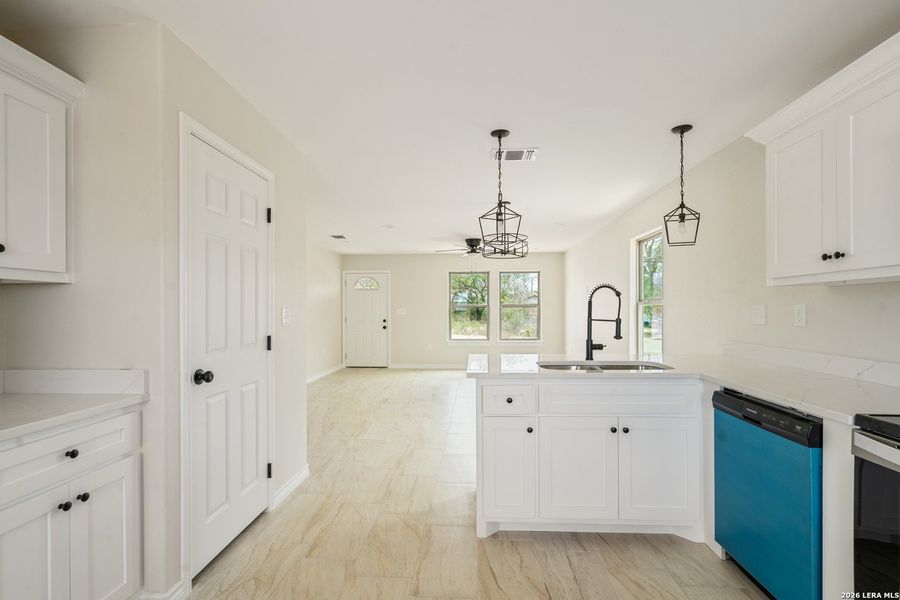 Furnished interior view inside a new home in , Del Rio (Image 7).