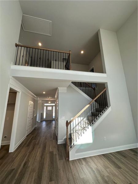 Spacious, unfurnished interior of a new home in Mirror Lake at South Harbour, Villa Rica (Image 33).