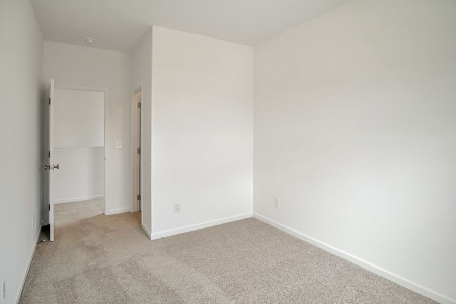 *This is a marketing photo. Colors/options may be different.*