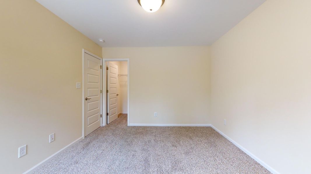 Representative unfurnished interior of a home built from the Fairfax A by JC Jackson Homes,LLC in Heritage Pointe, Newport (Image 24).