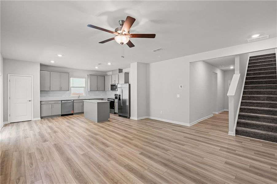 Spacious, unfurnished interior of a new home in Avery Ridge, Gainesville (Image 28).
