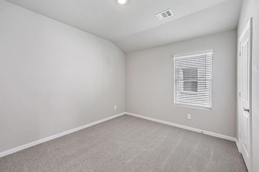 Photo is not of the actual home, but is an inspirational photo of builder’s model home and may depict options, furnishings, and/or decorator features that are not included. Photo is not of the actual home, but is an inspirational photo of builder’s model home and may depict options, furnishings, and/or decorator features that are not included.