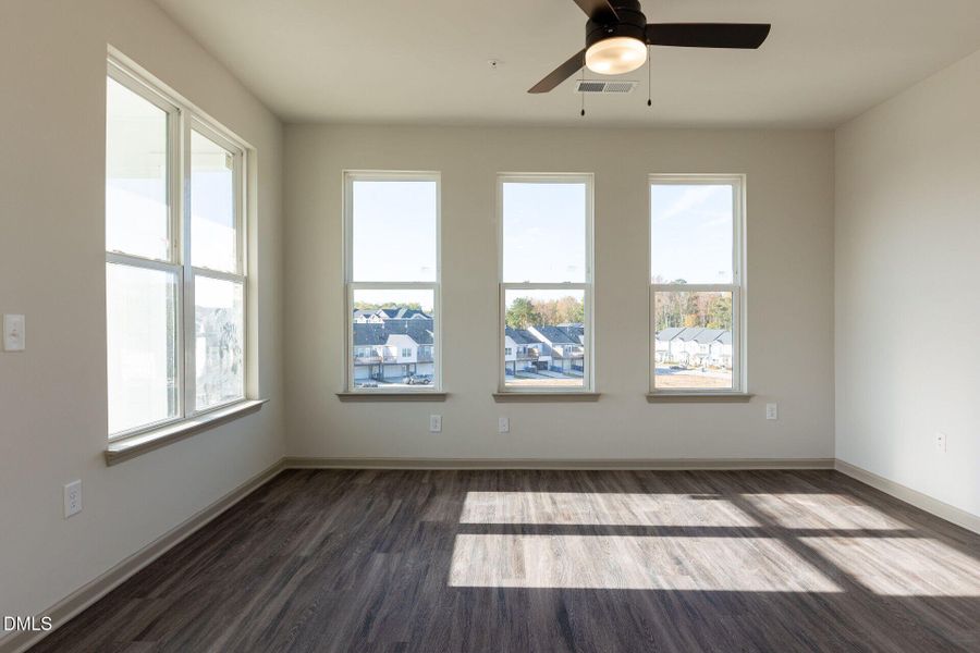 013-1920x1080-family-room 013-1920x1080-family-room