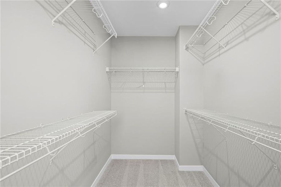 Spacious, unfurnished interior of a new home in Pickens Bluff, Hiram (Image 18).