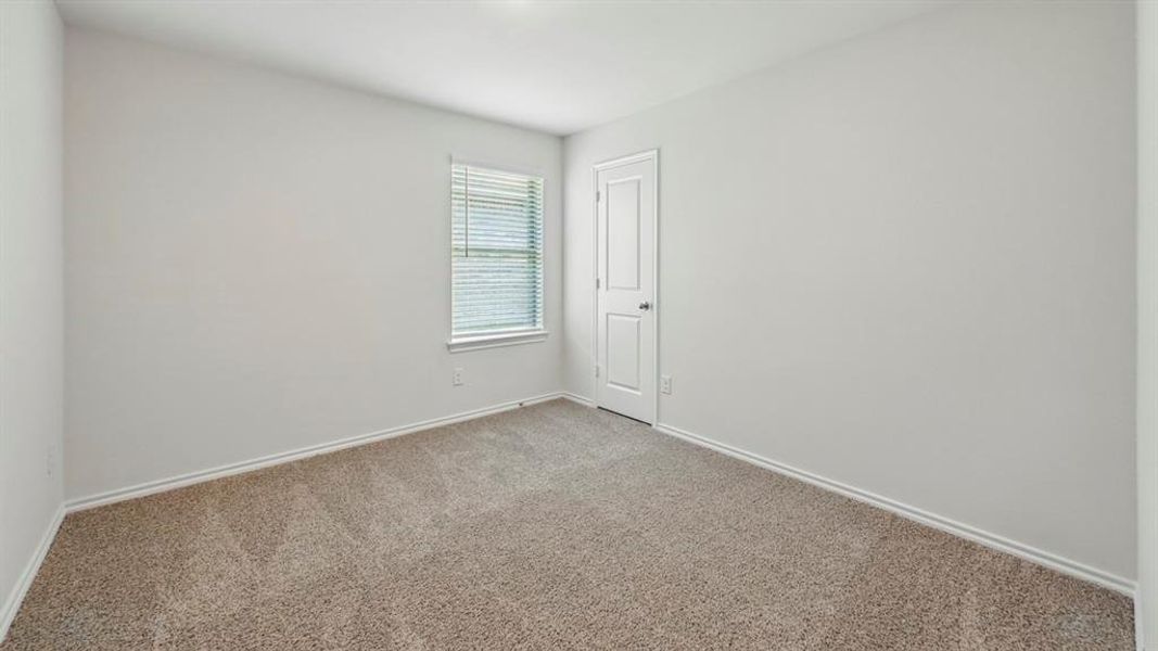Spacious, unfurnished interior of a new home in Sanger Circle, Sanger (Image 15).