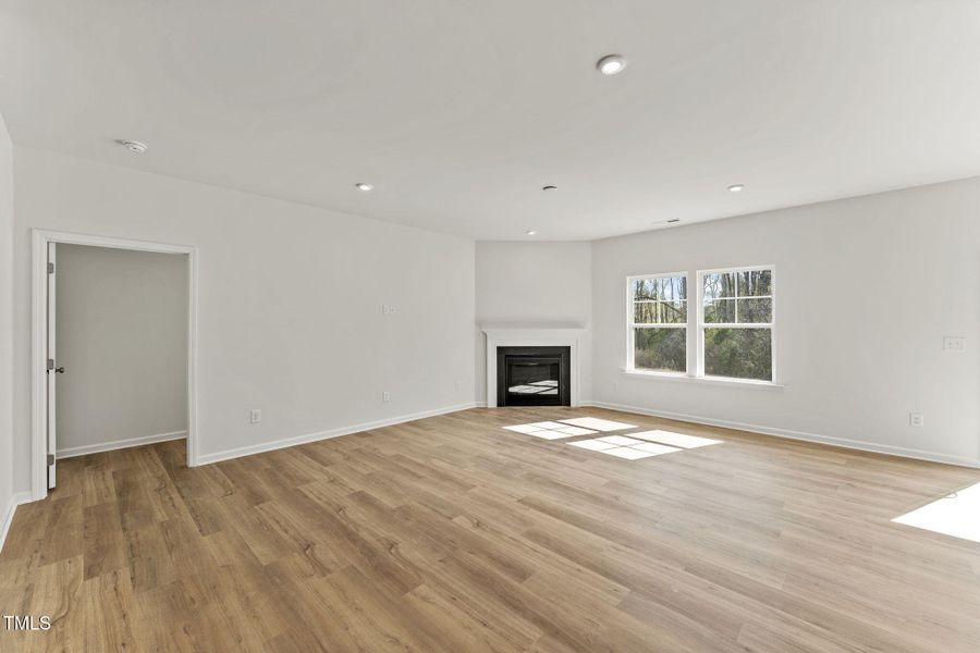 10-Living Room HHHunt Homes