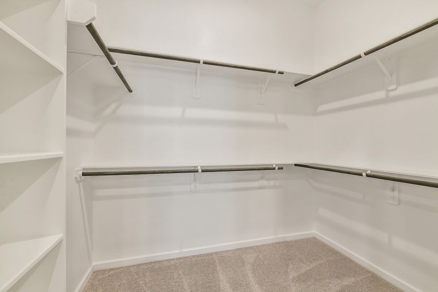 Spacious, unfurnished interior of a new home in Summer Place  35', Montgomery (Image 41).
