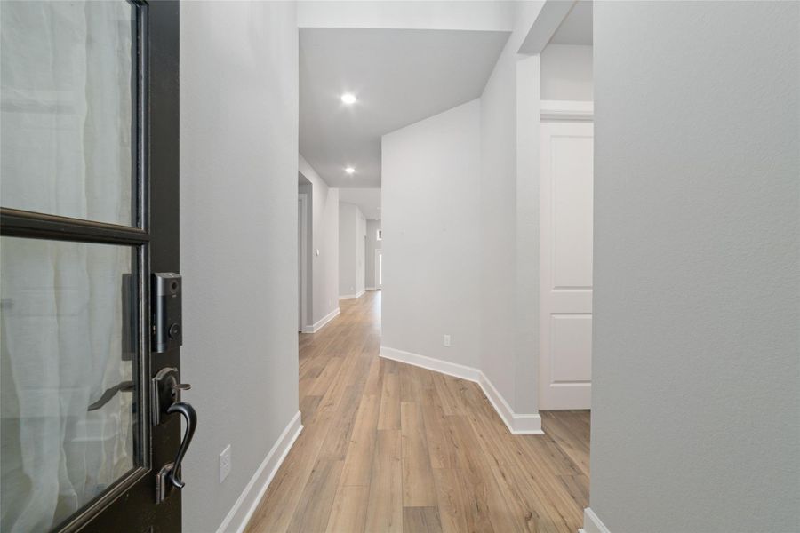 Spacious, unfurnished interior of a new home in Harvest Green - Reserve Collection, Richmond (Image 15).