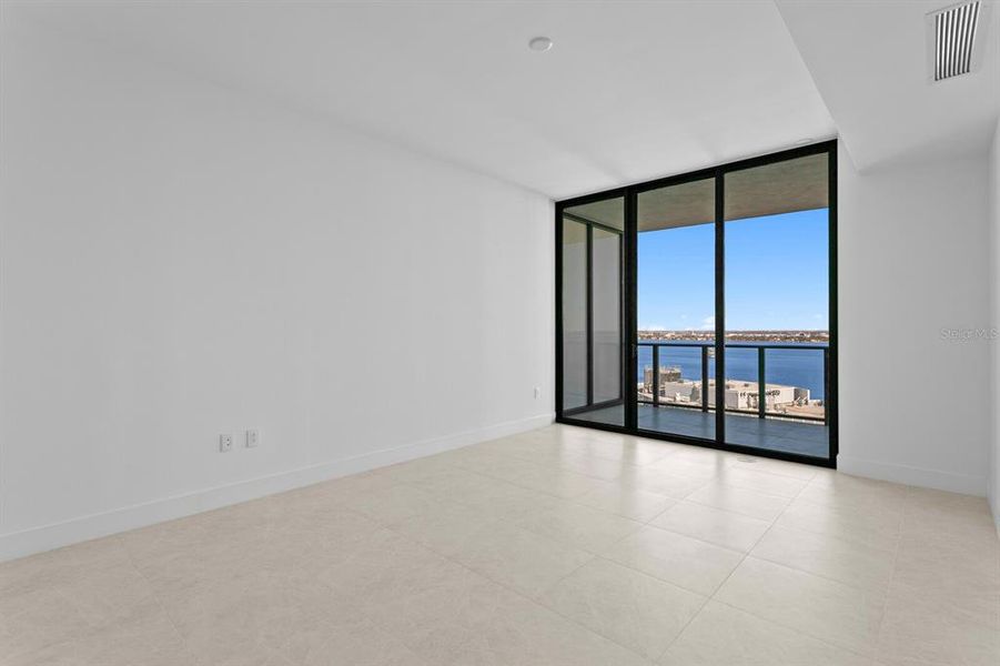 Spacious, unfurnished interior of a new home in , Tampa (Image 28). Spacious, unfurnished interior of a new home in , Tampa (Image 28).