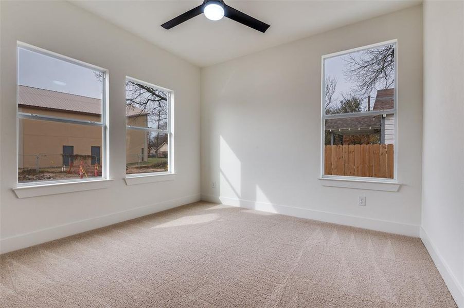 Spacious, unfurnished interior of a new home in , Dallas (Image 8).