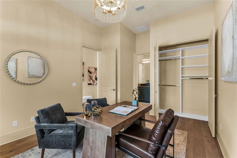 Furnished interior view inside a new home in , Orlando (Image 51). Furnished interior view inside a new home in , Orlando (Image 51).
