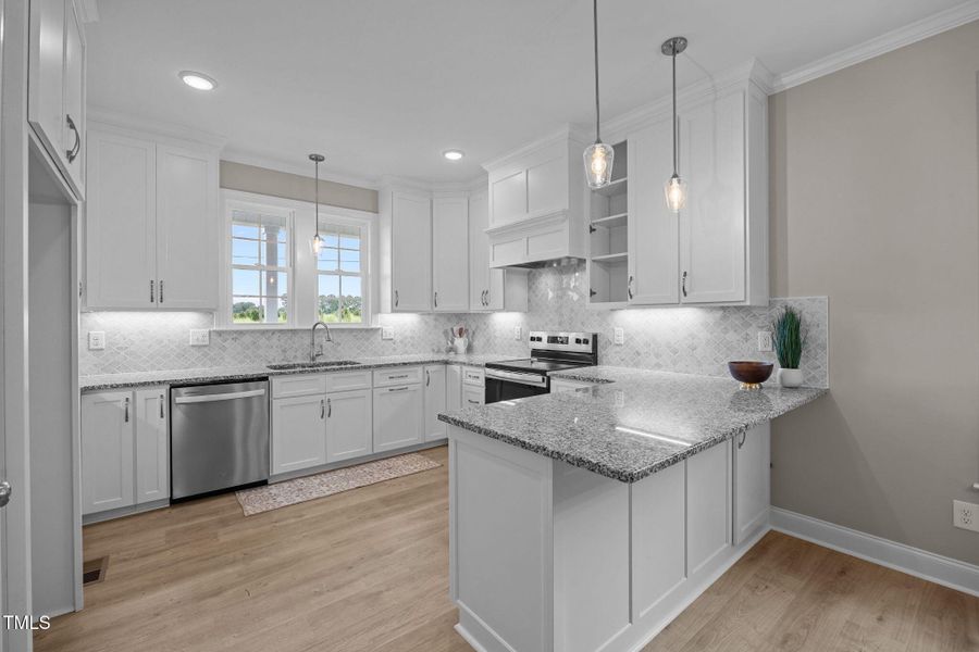 61-web-or-mls-IMG_3718 61-web-or-mls-IMG_3718