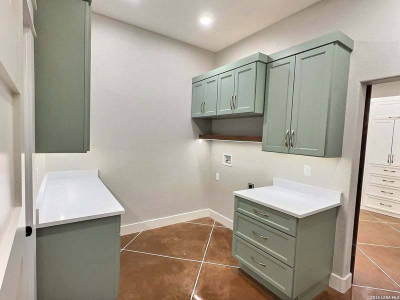 Furnished interior view inside a new home in , Jourdanton (Image 10).