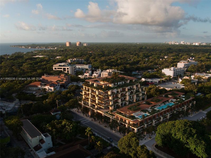 Condo located in Miami, FL showcasing its design and architecture (Image 1).