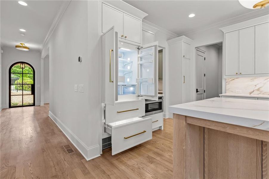 Furnished interior view inside a new home in , Buford (Image 16).