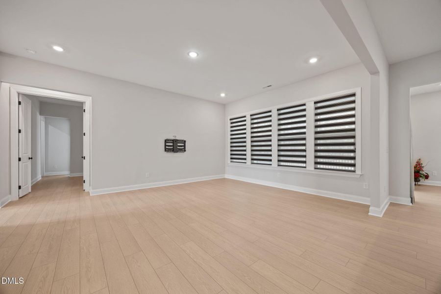 25-web-or-mls-IMG_1966 25-web-or-mls-IMG_1966