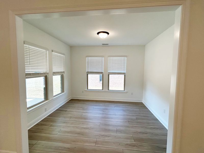 Spacious, unfurnished interior of a new home in Young Oaks, Crestview (Image 10). Spacious, unfurnished interior of a new home in Young Oaks, Crestview (Image 10).