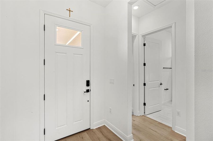 Spacious, unfurnished interior of a new home in Weslyn Park at Sunbridge, St. Cloud (Image 25).
