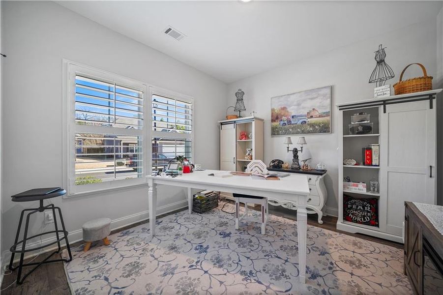 Furnished interior view inside a new home in , Dawsonville (Image 6). Furnished interior view inside a new home in , Dawsonville (Image 6).