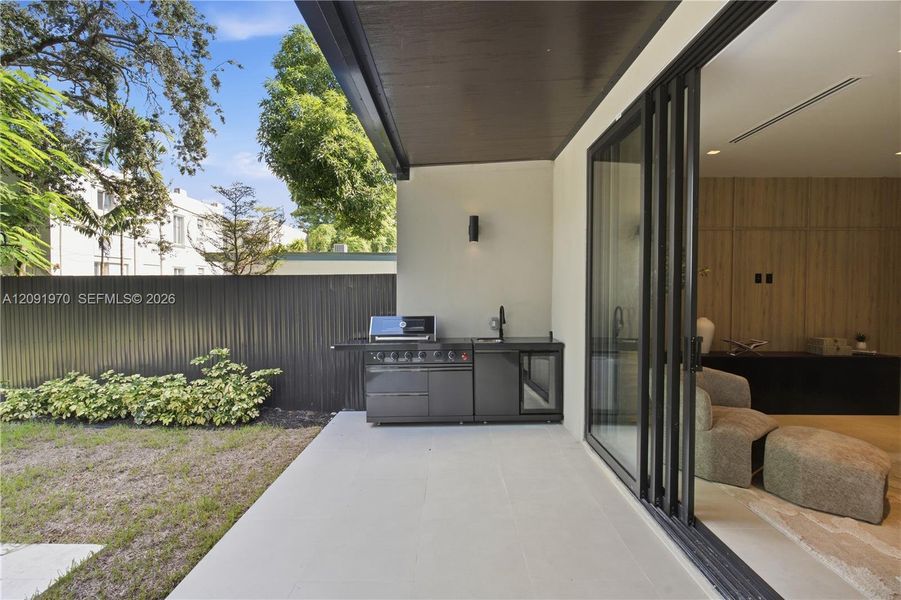 Exterior details and patio area of a home in , Miami (Image 4).