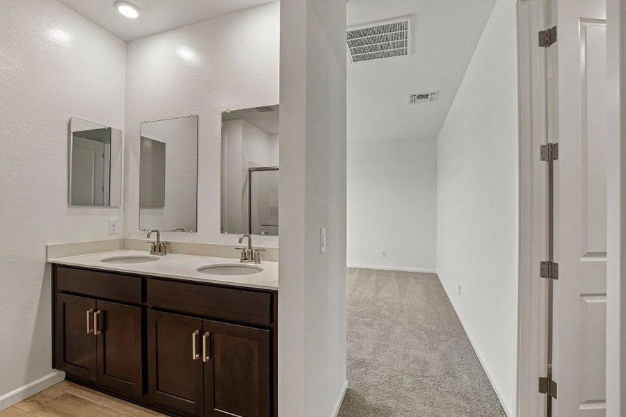 Primary suite