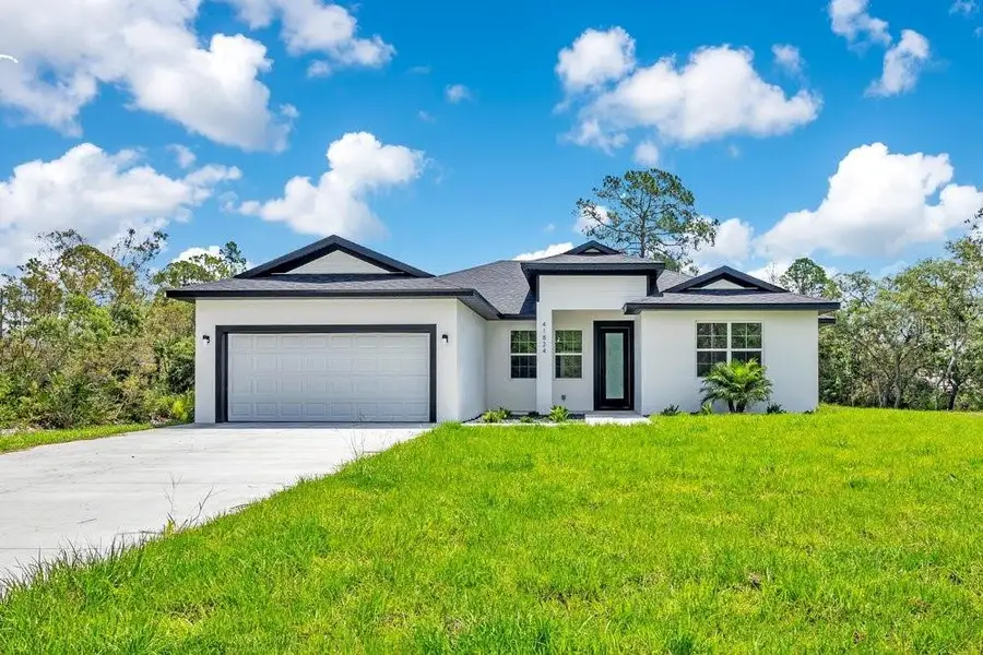 Front exterior of a new home in , Eustis, FL, highlighting curb appeal (Image 21).