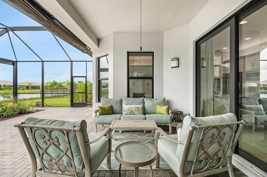 COVERED PATIO