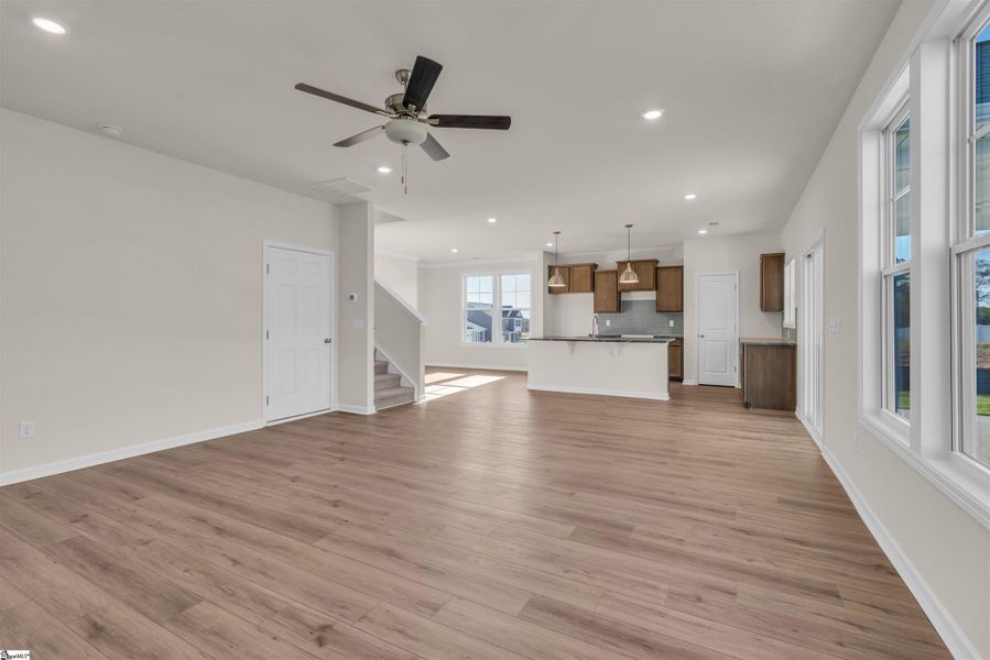 Spacious, unfurnished interior of a new home in Halton Oaks, Spartanburg (Image 22).